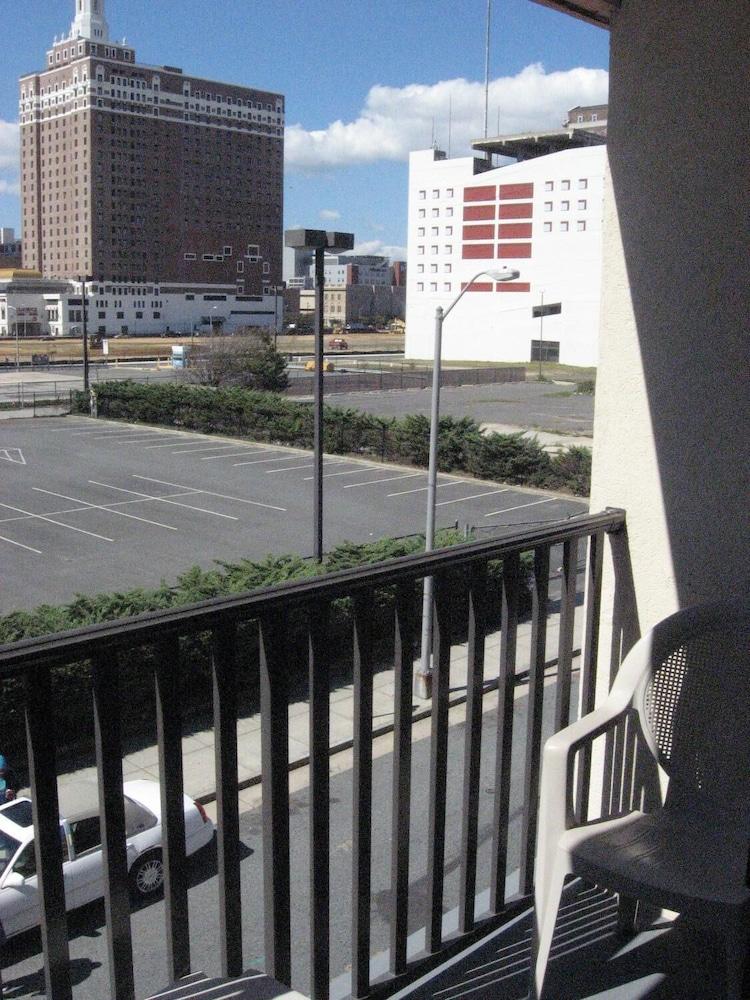 Days Inn By Wyndham Atlantic City Beachblock Eksteriør billede